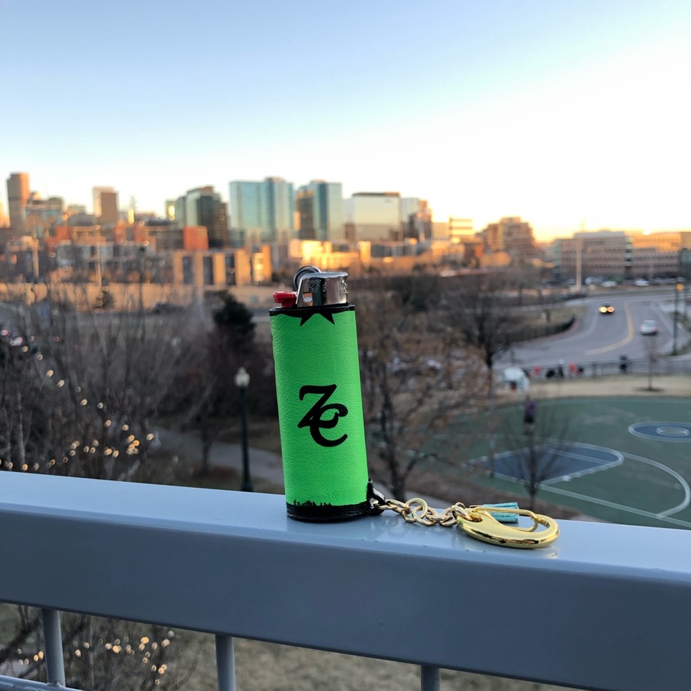 ZC (VERTIGO) “VLC18” BIC CASE W/ 18 GP CHAIN